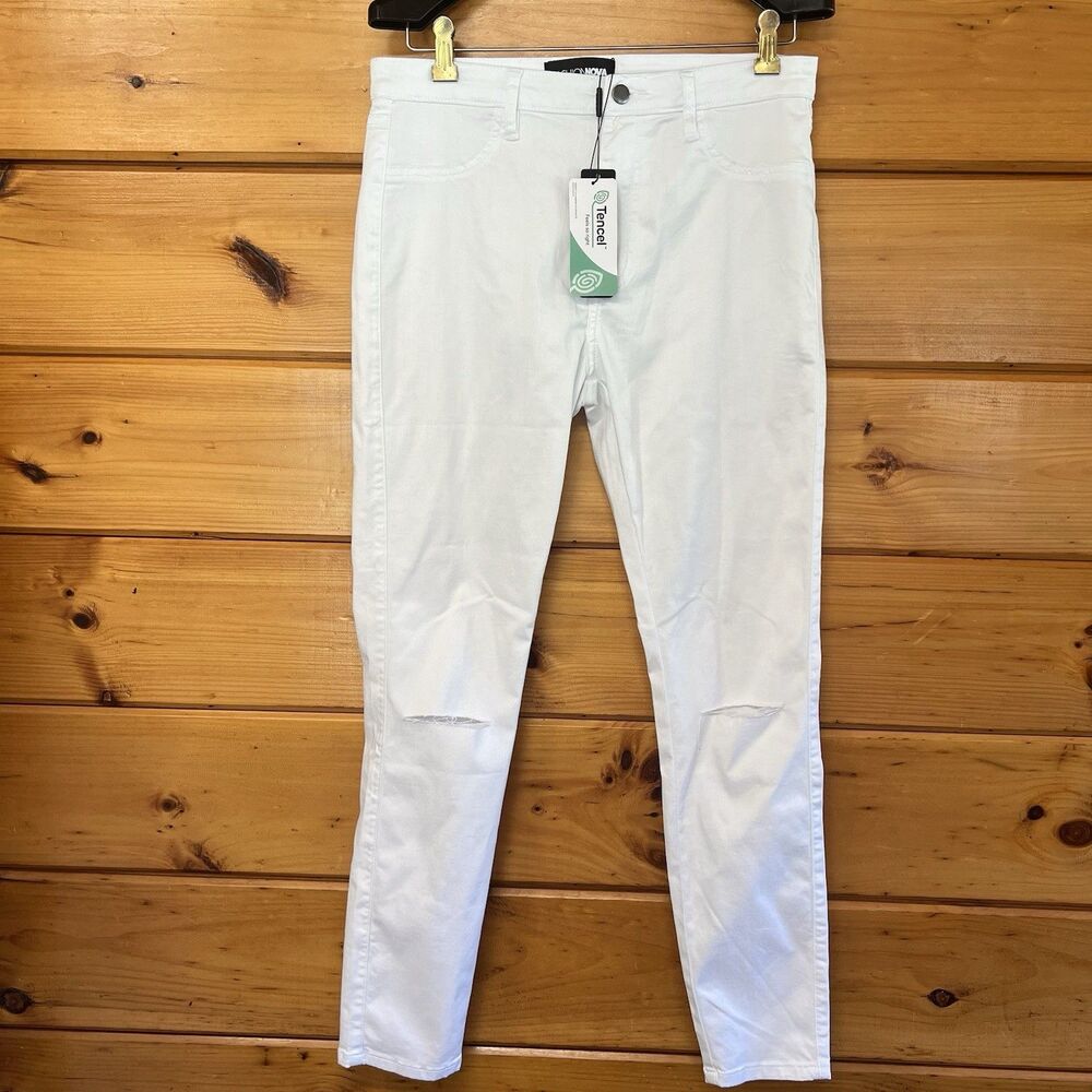 Fashion Nova Jeans NWT Casual White Distressed Stretchy Canopy Skinny Junior 15